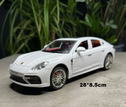 Инерционная машина Panamera 28см 1:18 свет/звук, белый 